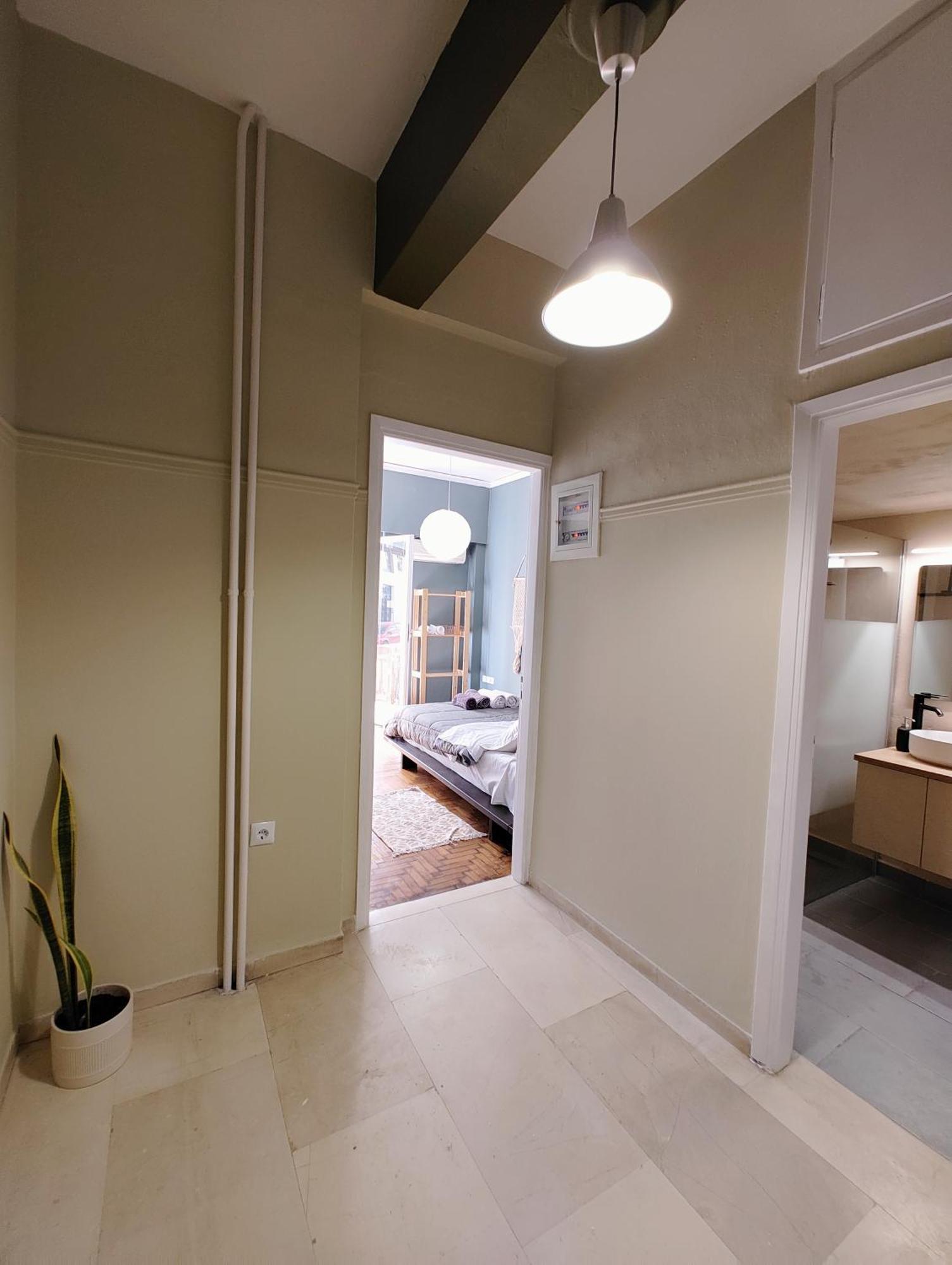 Apartment Thisio Атина Екстериор снимка